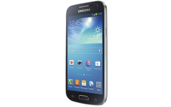 Hivatalosan is bemutatkozott a Galaxy S4 mini